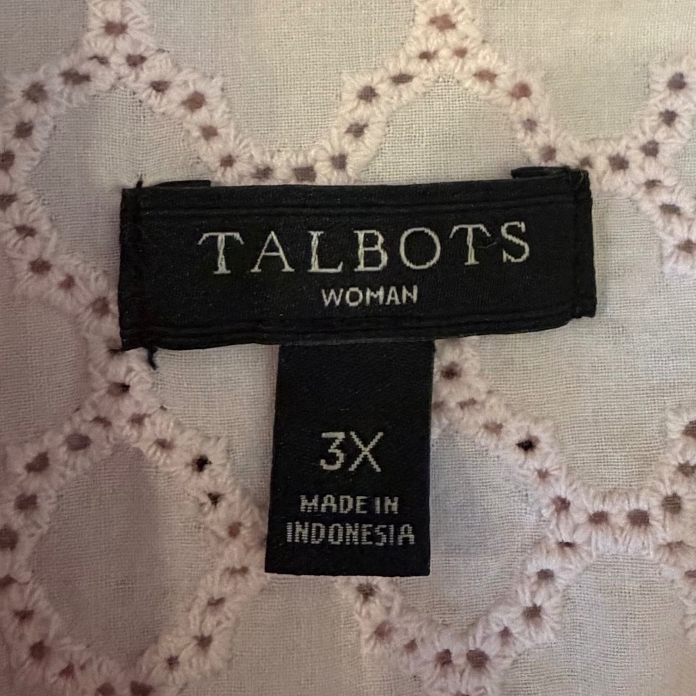 Talbots Women's Light Pink Eyelet design Button Down Blouse, Size 3X - Picture 11 of 15